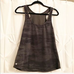 Lululemon tank top